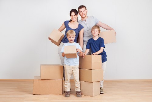 Clean and organized storage units available in Nottinghill