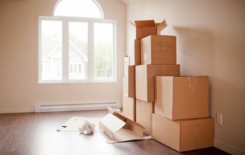 Flexible storage and moving support for Nottinghill removals