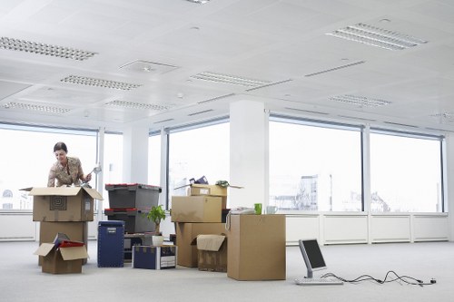 Careful packing and loading for removals in Nottinghill